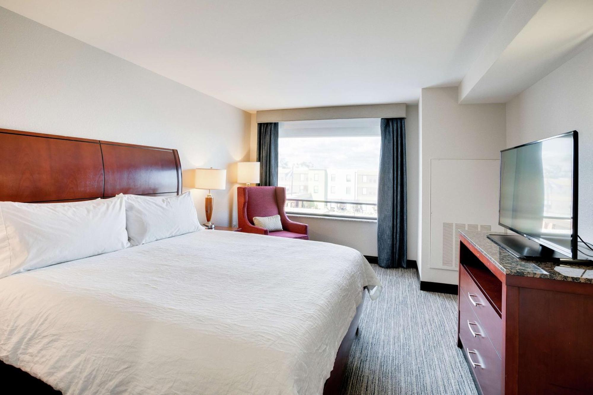 Hilton Garden Inn Milwaukee Airport Exterior foto