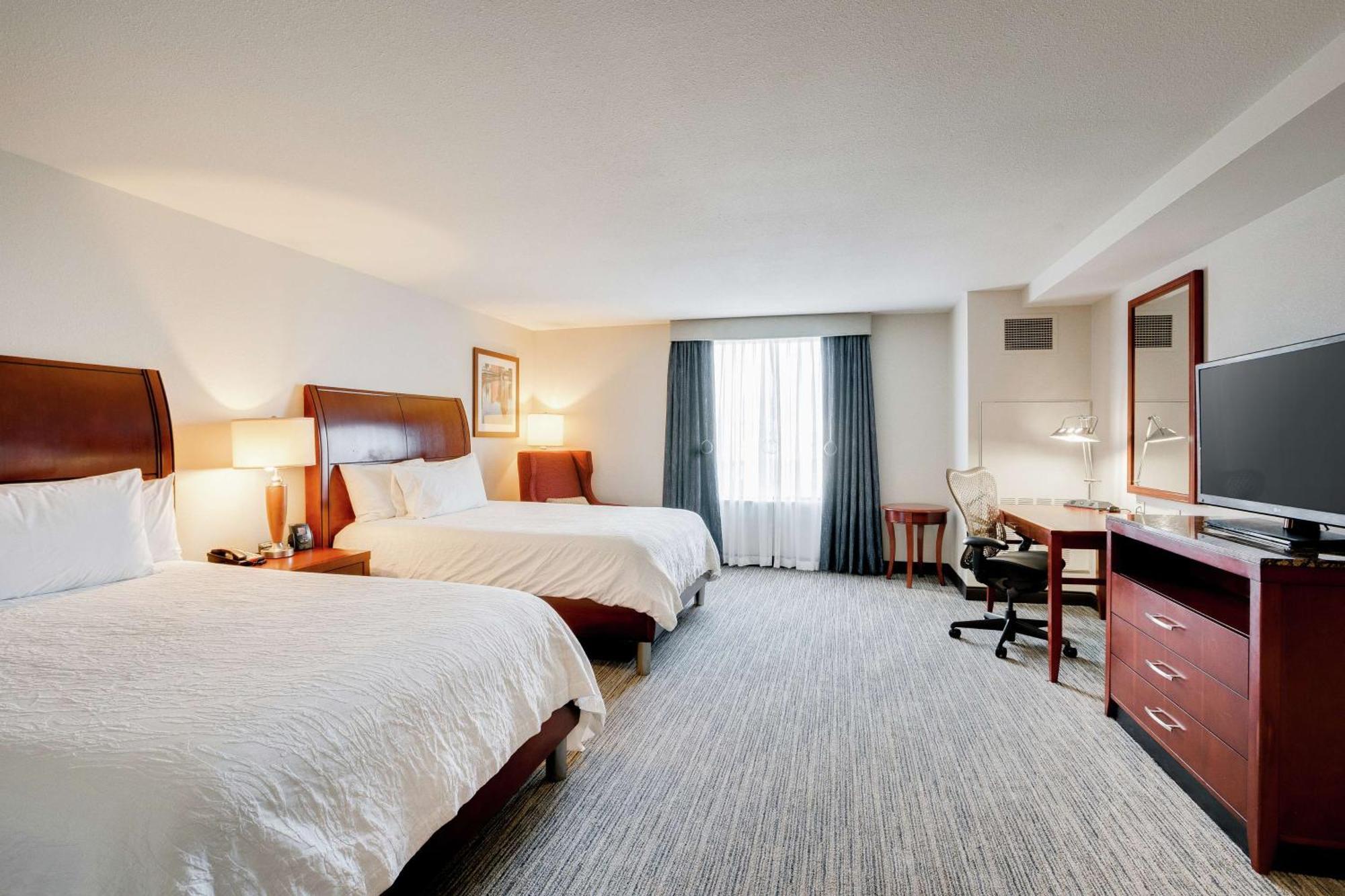 Hilton Garden Inn Milwaukee Airport Exterior foto
