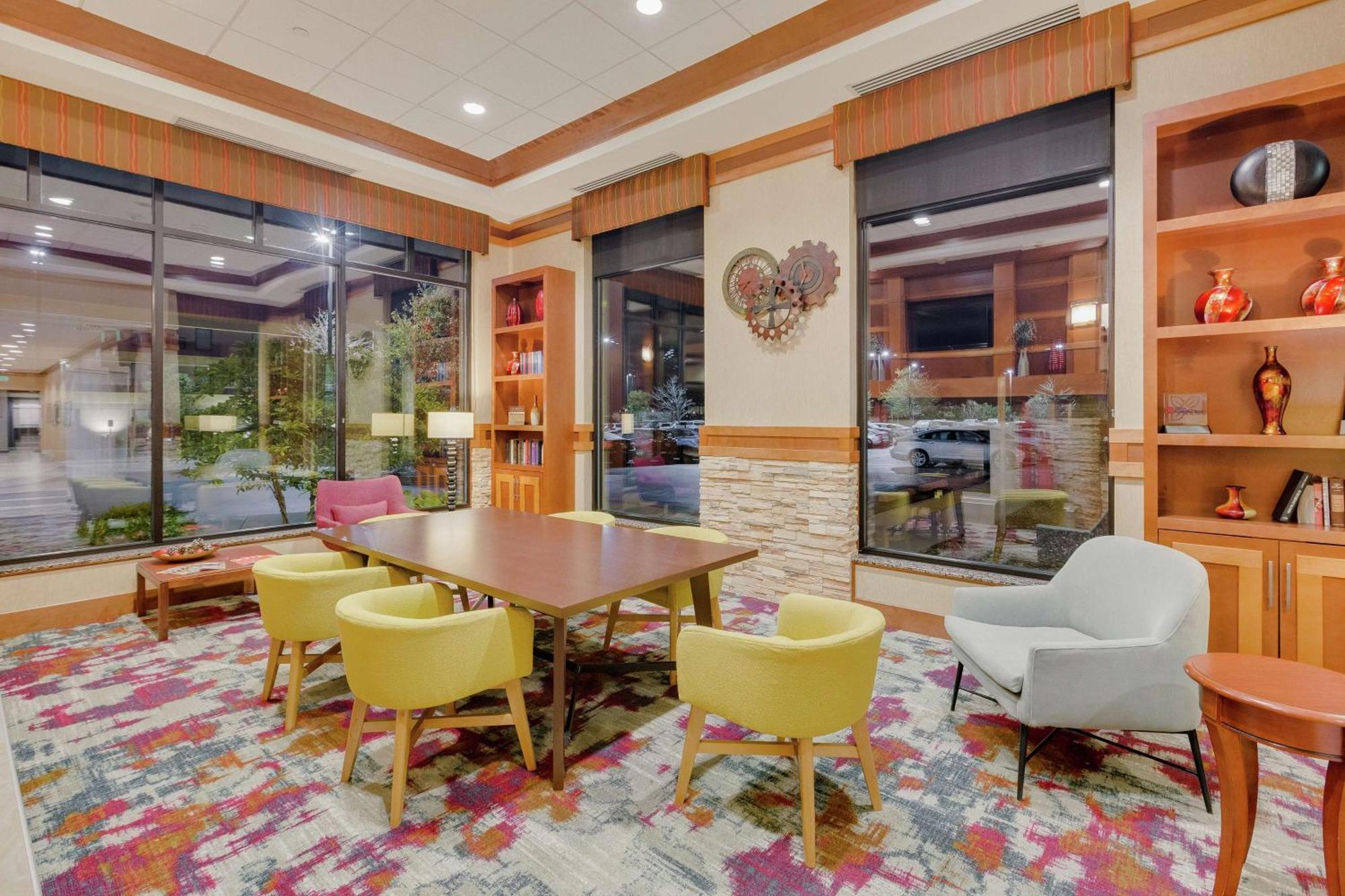 Hilton Garden Inn Milwaukee Airport Exterior foto